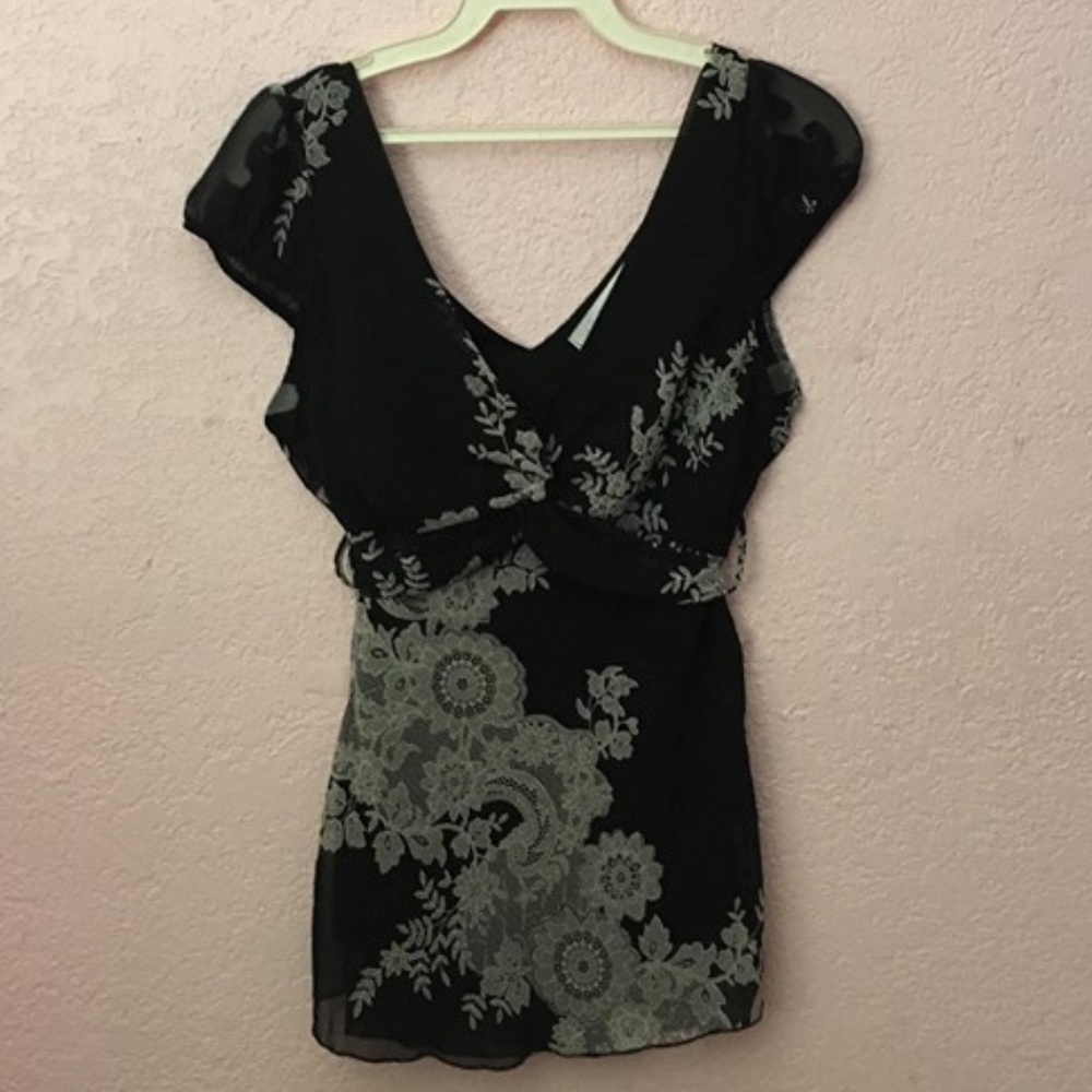 Black and white floral blouse Charlotte Russe